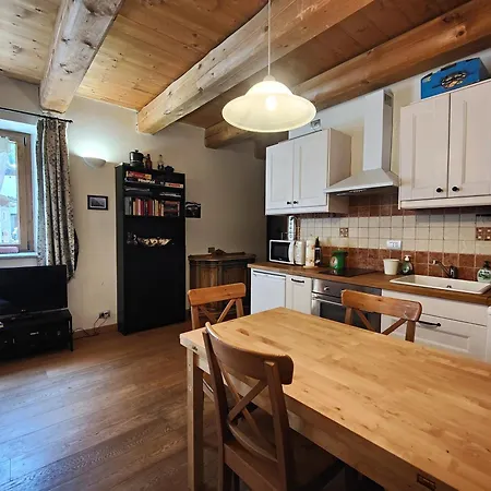 Hostdomus - Via Roma Apartamento *