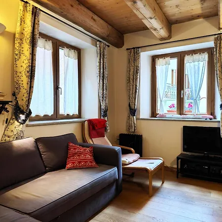 Hostdomus - Via Roma Appartement Cesana Torinese